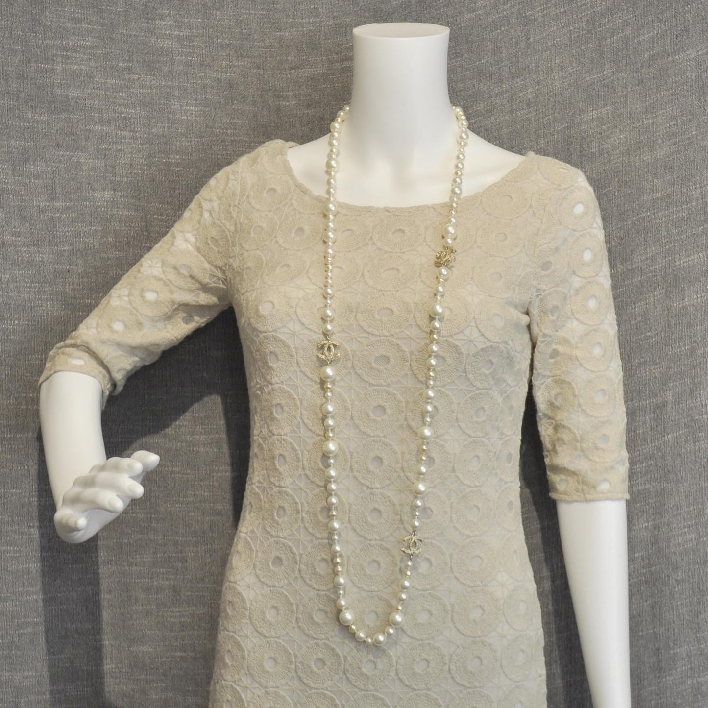 Classic CC Long Pearl Necklace Gold