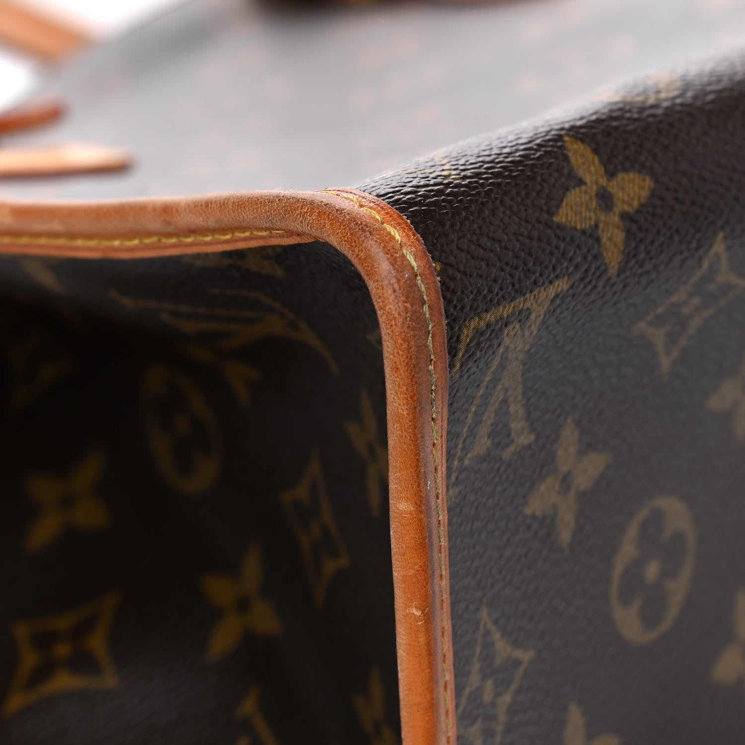 Louis Vuitton Monogram Popincourt Haut 9 of 20