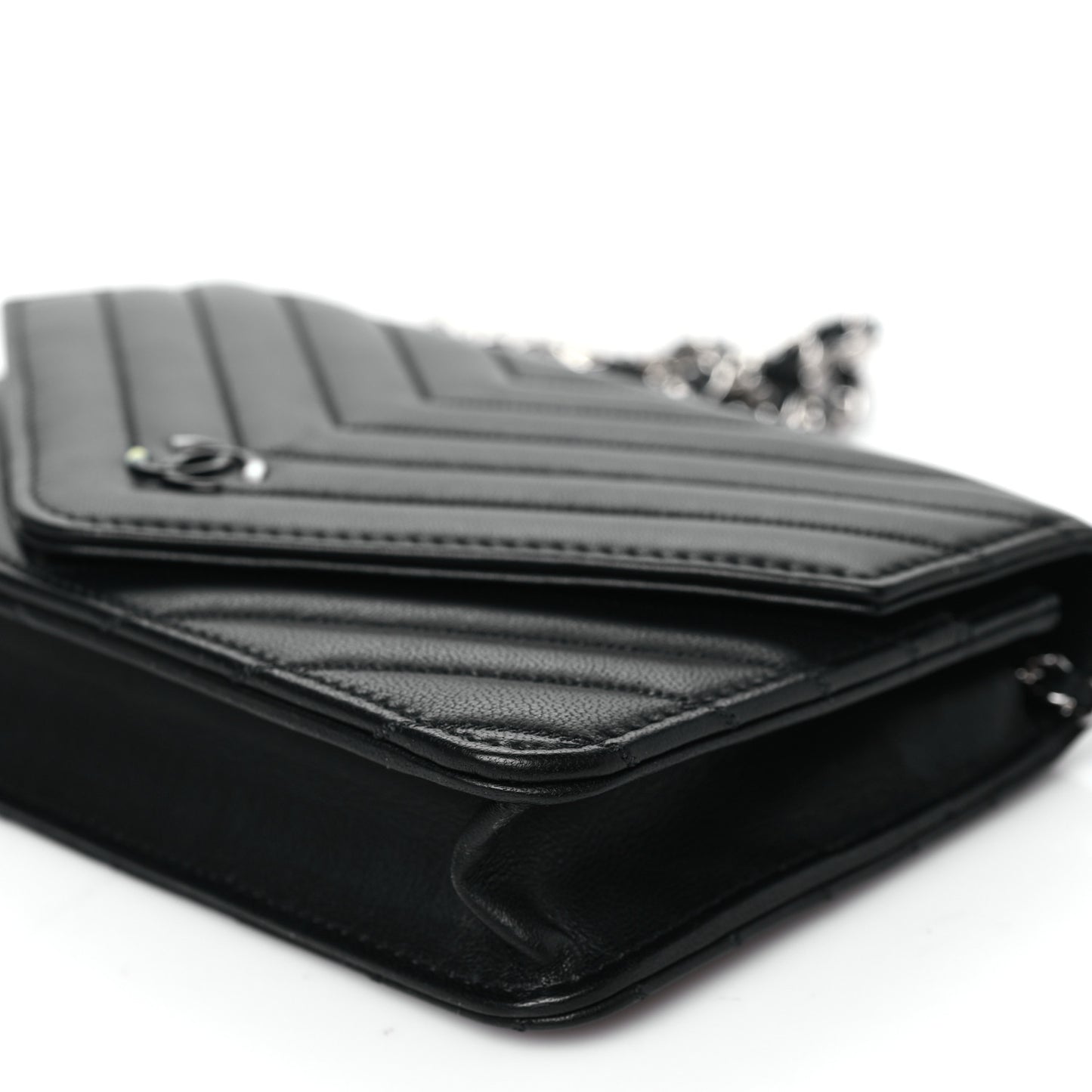 Sheepskin Chevron Wallet On Chain WOC Black