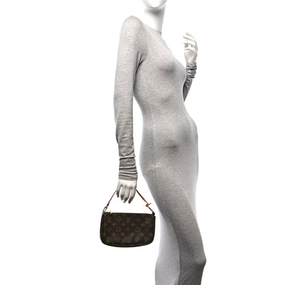 Louis Vuitton Monogram Pochette Accessories 2 of 10