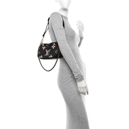 Louis Vuitton Empreinte Monogram Giant Multi Pochette Accessories Black Beige 2 of 14