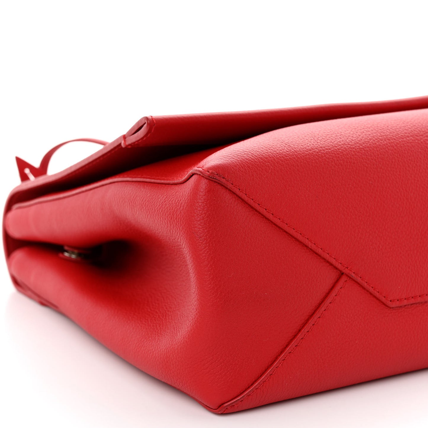 Soft Calfskin Lockme II Top Handle Rubis
