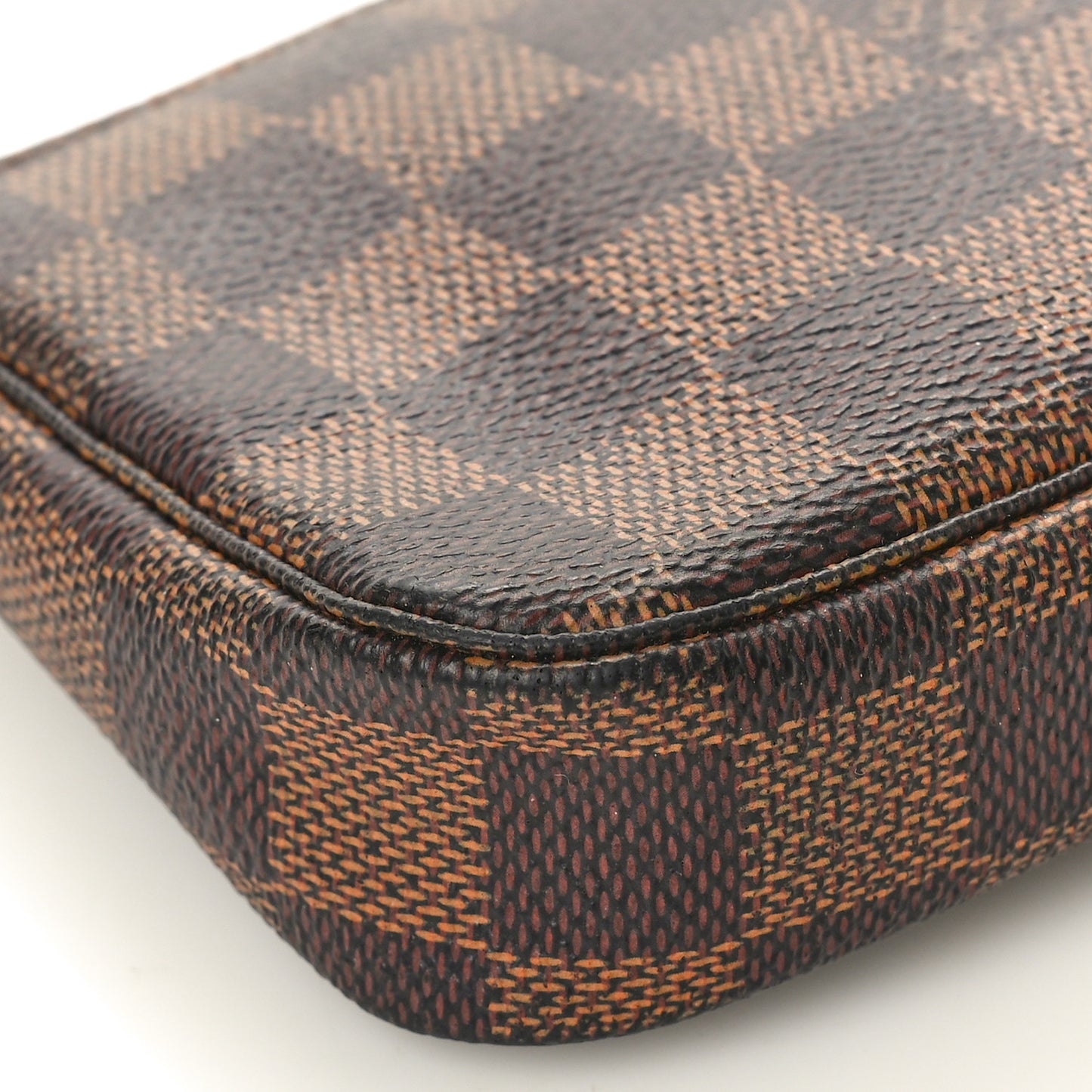 Damier Ebene Mini Pochette Accessories