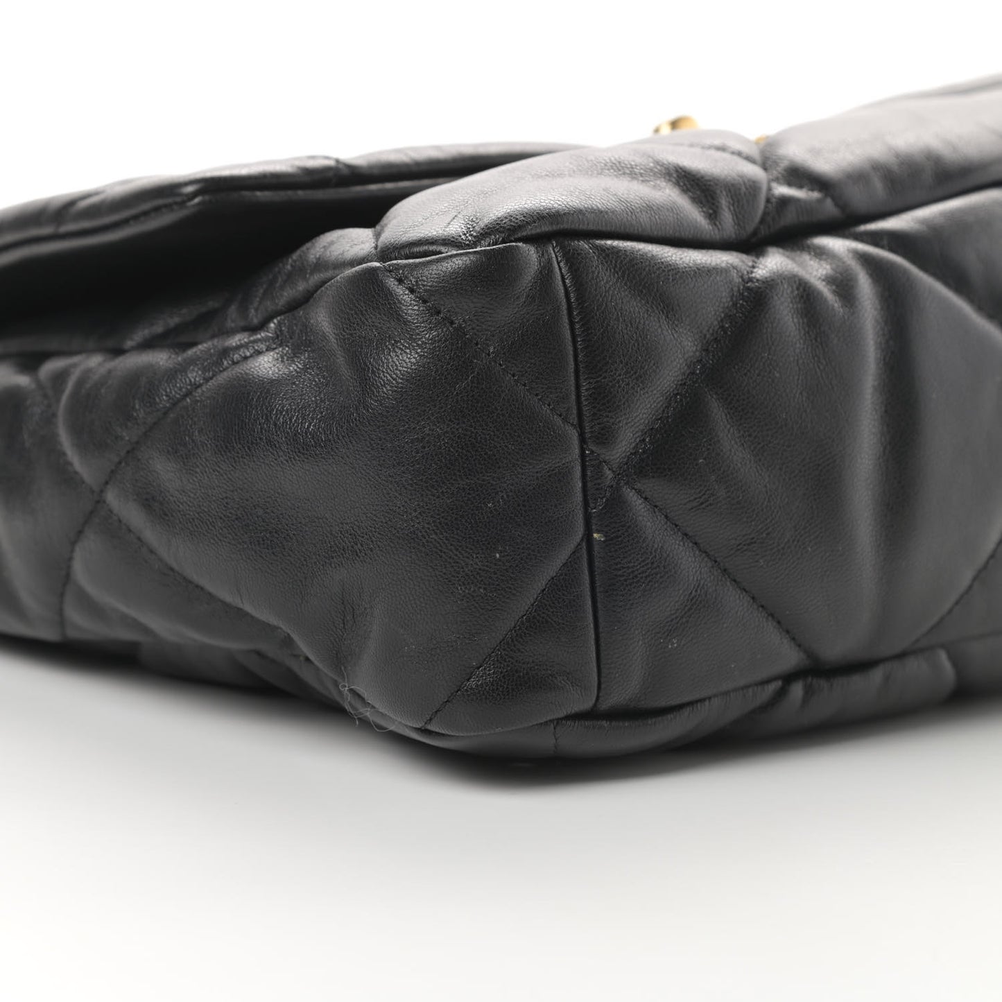 Goatskin Quilted Large 19 Flap Black