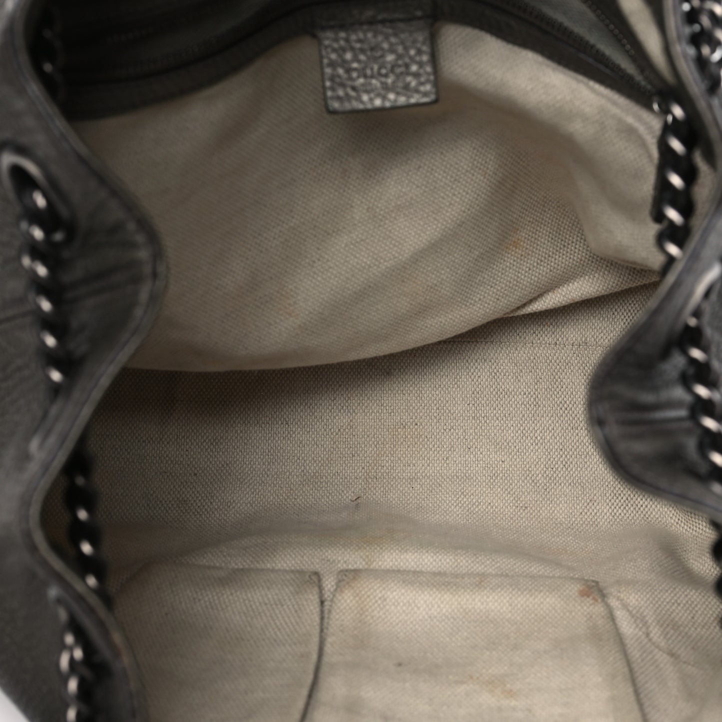 Metallic Pebbled Calfskin Medium Soho Chain Shoulder Bag Sasso