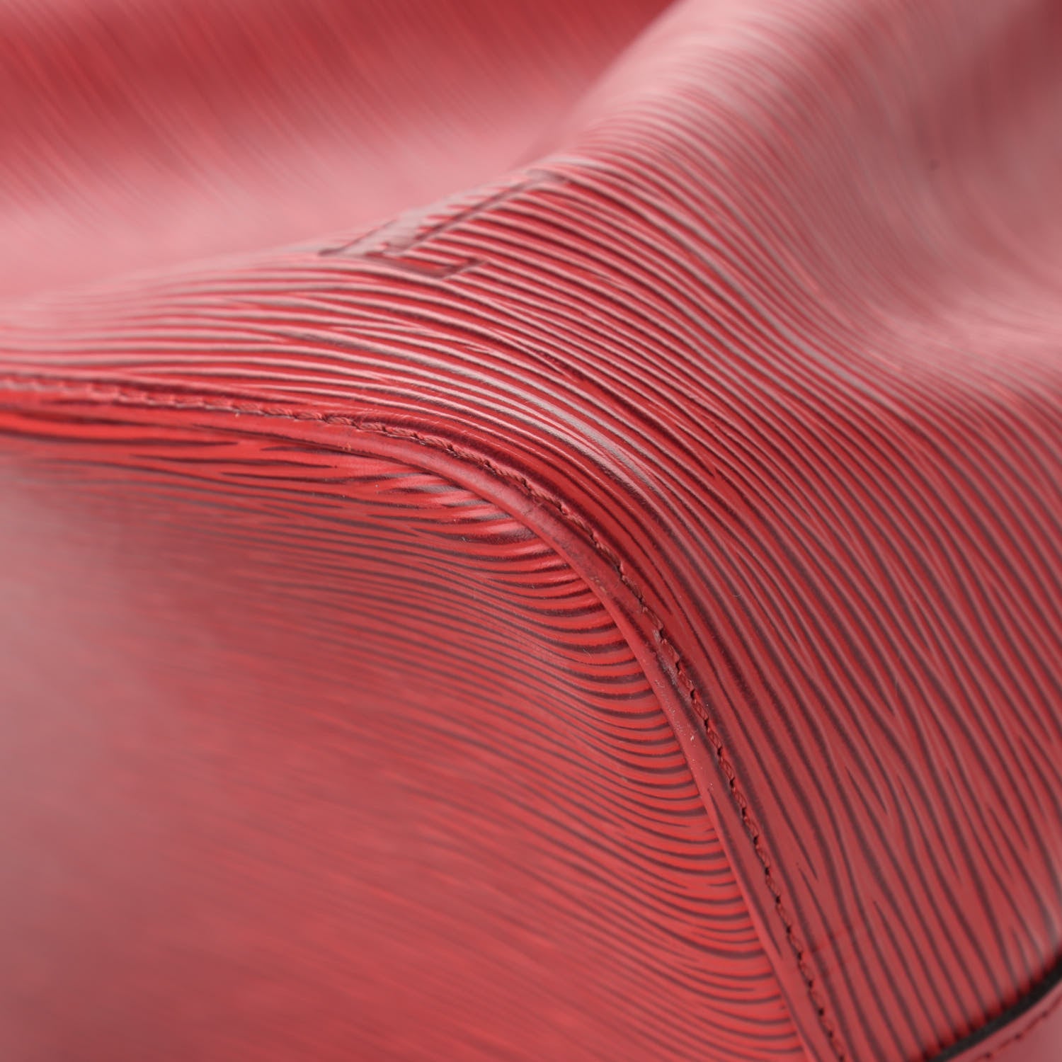 Louis Vuitton Epi Petit Noe Castillan Red 10 of 15