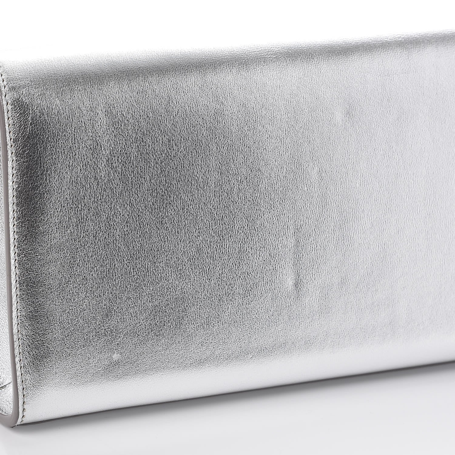 Saint Laurent Metallic Calfskin Classic Monogram Cassandre Clutch Argento 10 of 11