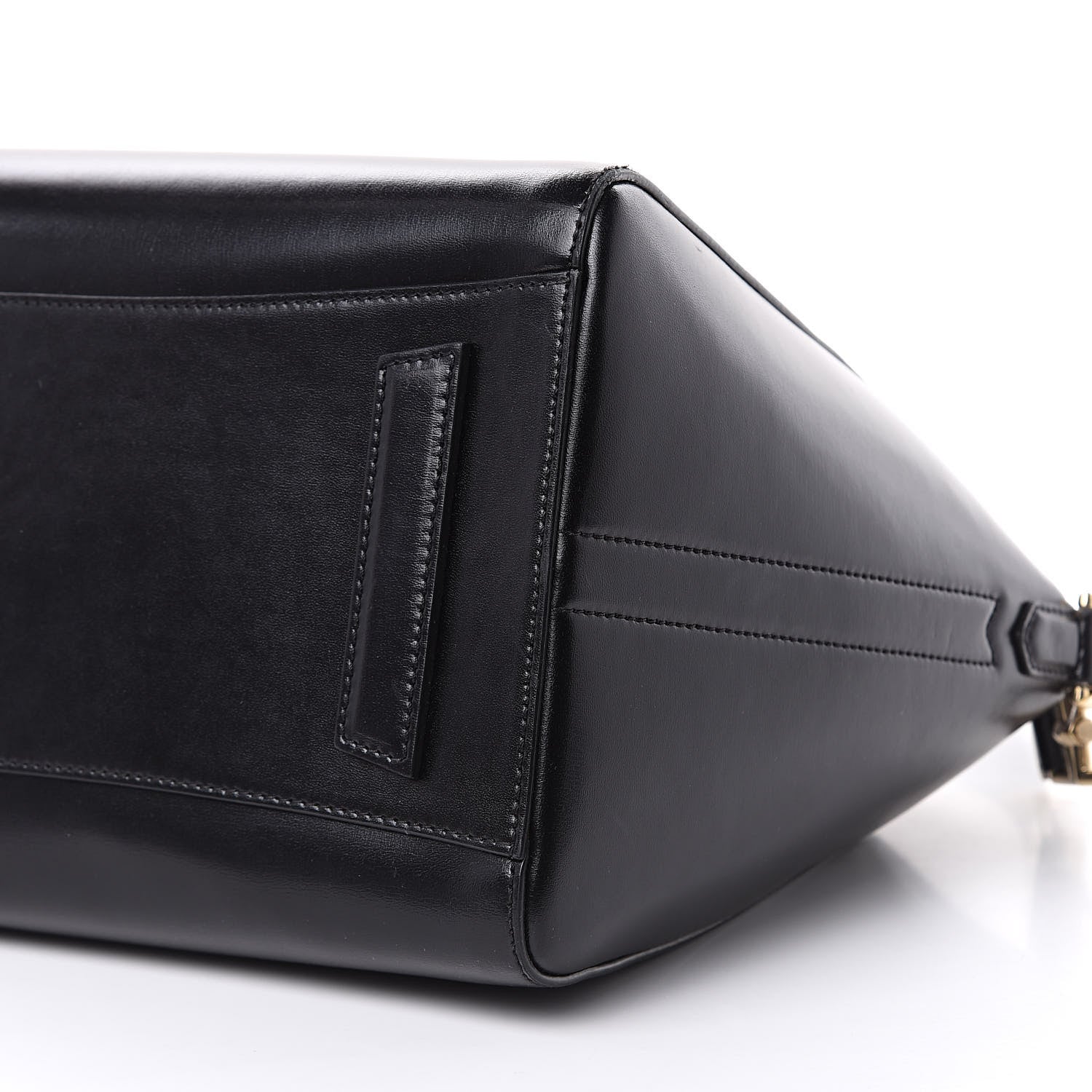 Givenchy Shiny Lord Calfskin Medium Antigona Black 11 of 17