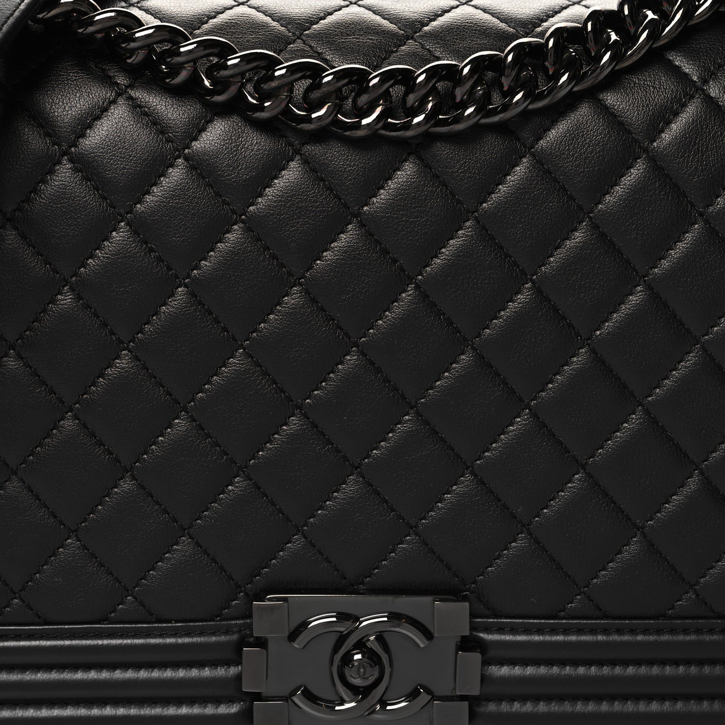 Calfskin Quilted New Medium Boy Flap So Black