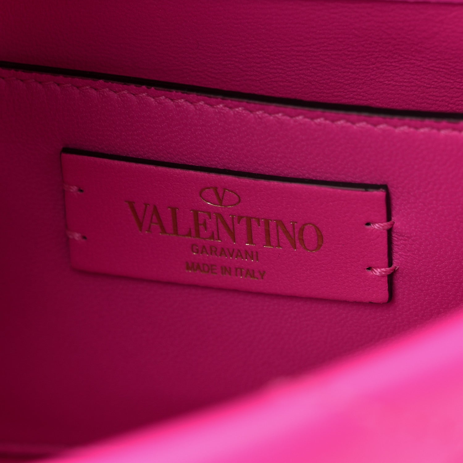 Valentino Garavani Nappa Lacquer Monochrome Small Roman Stud Shoulder Bag Pink PP 6 of 9