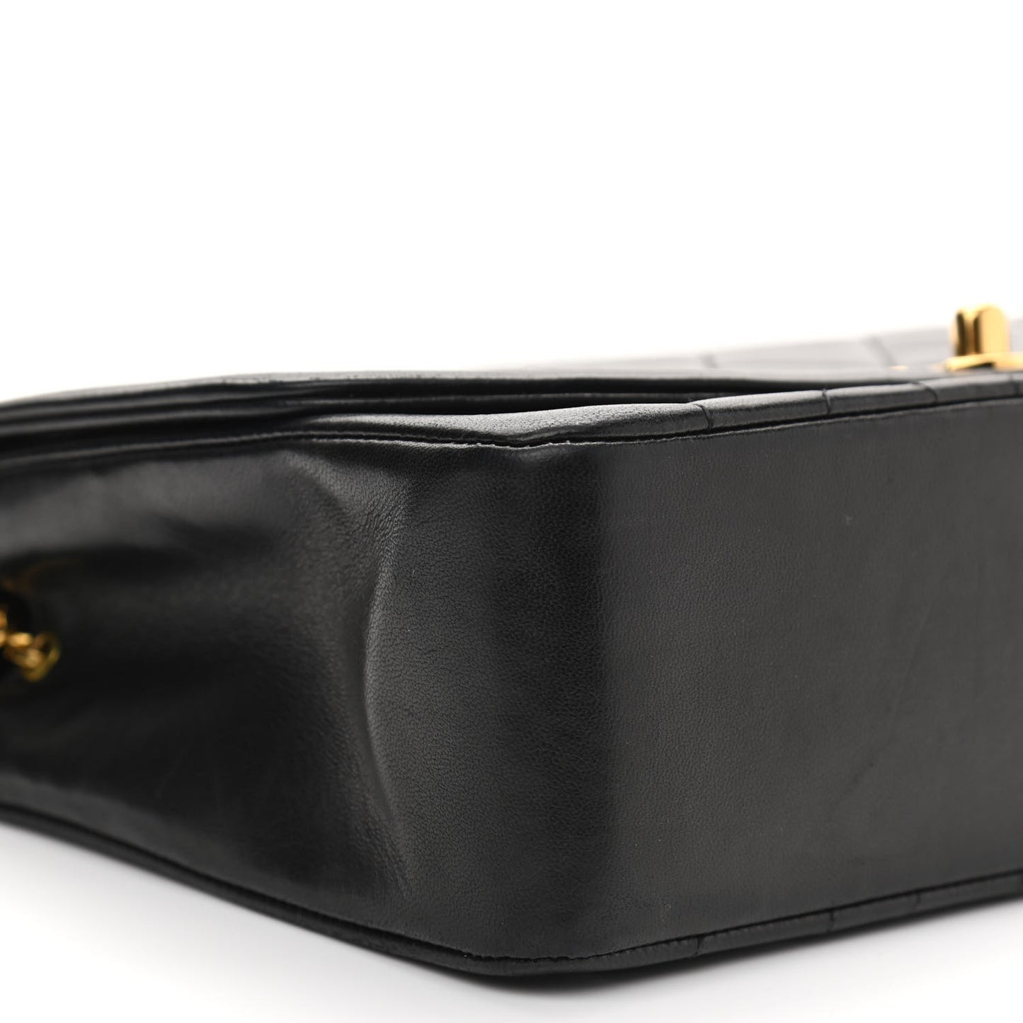 Lambskin Quilted Medium Single Flap Black