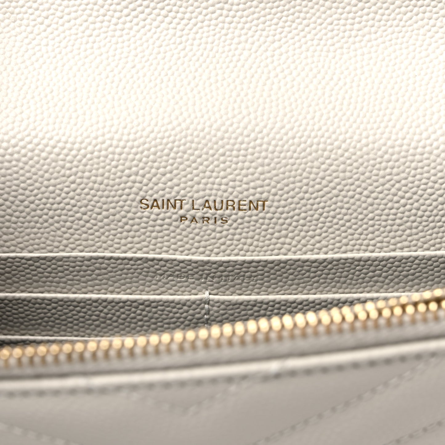Grain De Poudre Matelasse Chevron Cassandre Envelope Chain Wallet Crema Soft