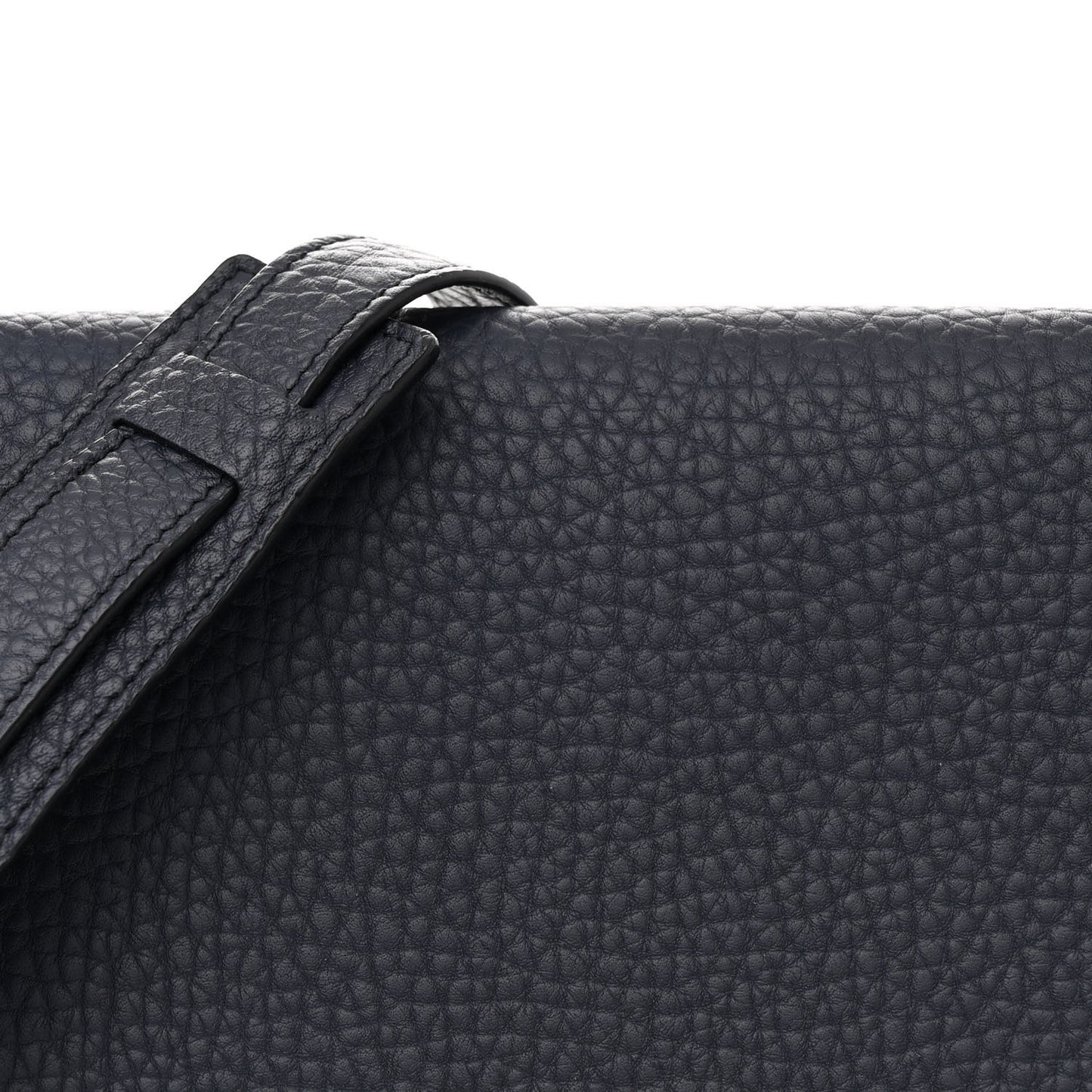 Bullhide Calfskin Small Tri-Color Trapeze Carmin