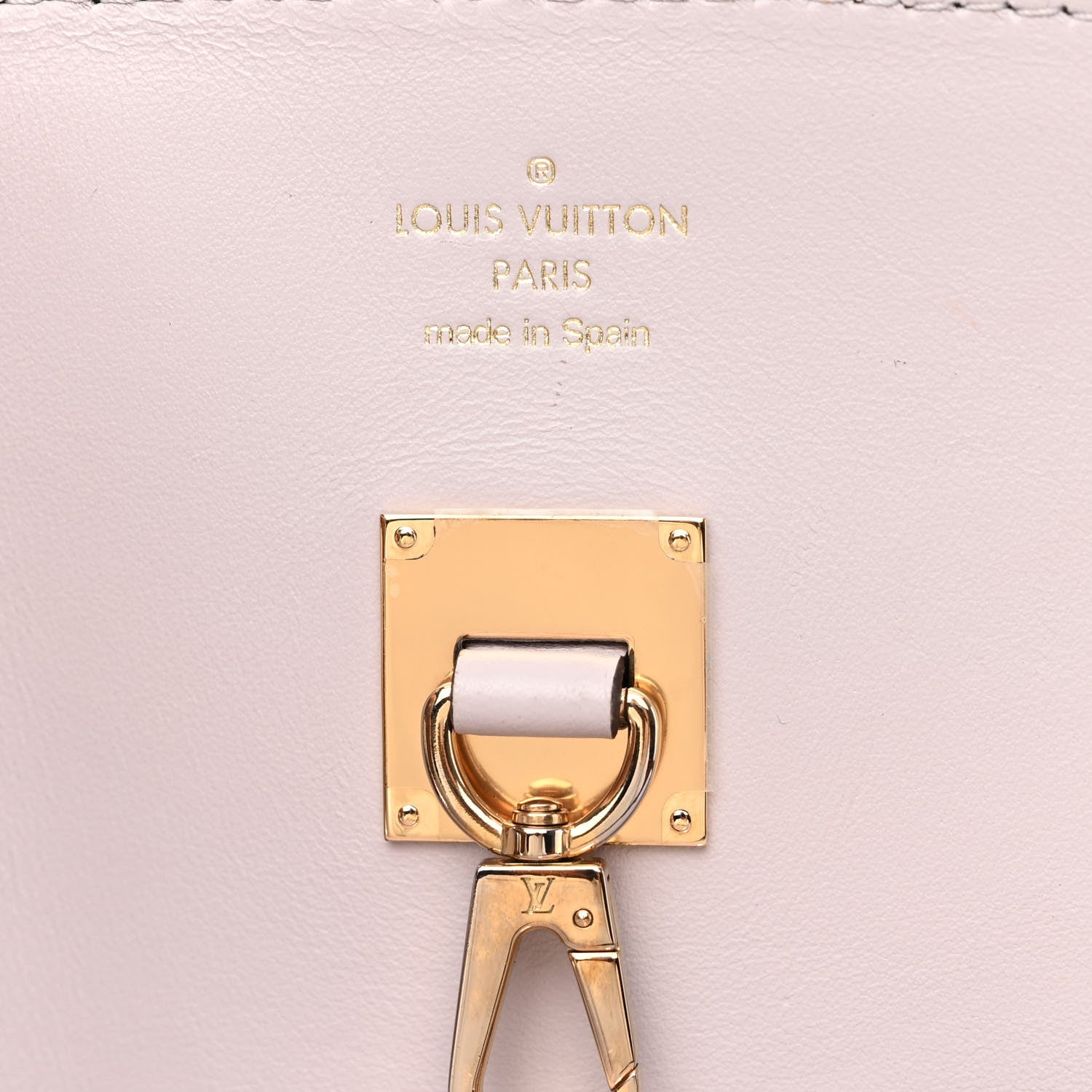 Louis Vuitton Veau Nuage Milla MM Grey 6 of 10