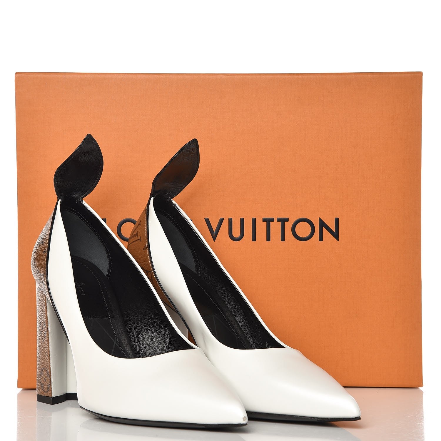 Louis Vuitton Calfskin Reverse Monogram Rodeo Queen Pumps 41 White 14 of 14