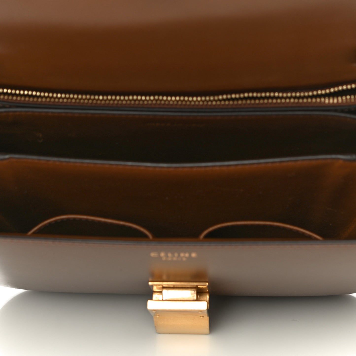 Box Calfskin Medium Classic Box Flap Bag Camel