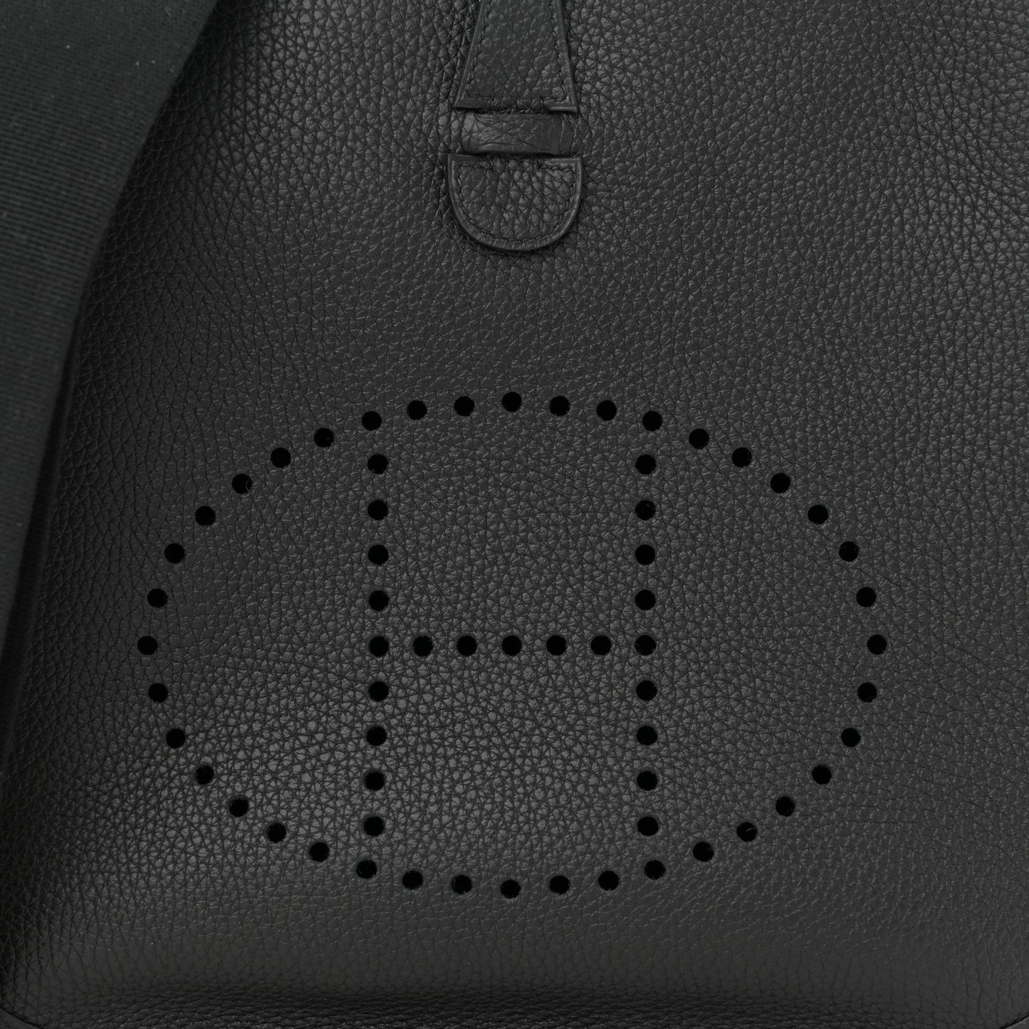 Taurillon Clemence Evelyne III PM Black