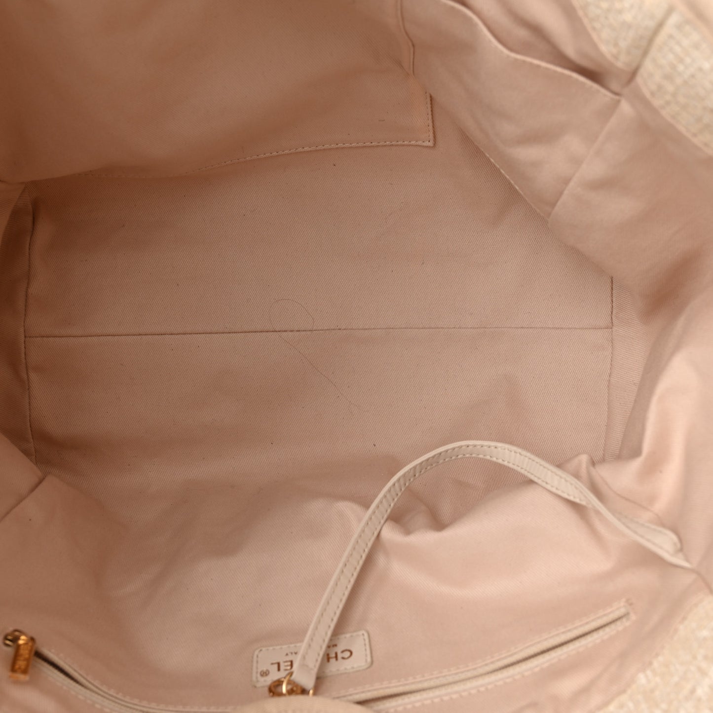 Mixed Fibers Calfskin Medium Deauville Tote Light Beige