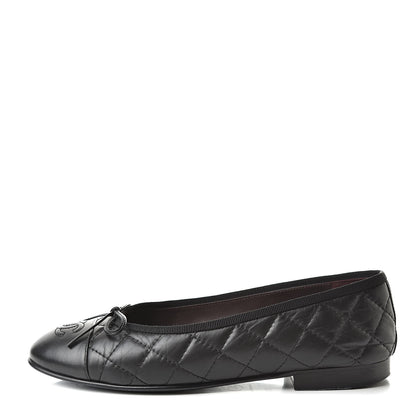 Chanel Aged Calfskin Quilted Cap Toe Ballerina Flats 36 Black 1 of 15