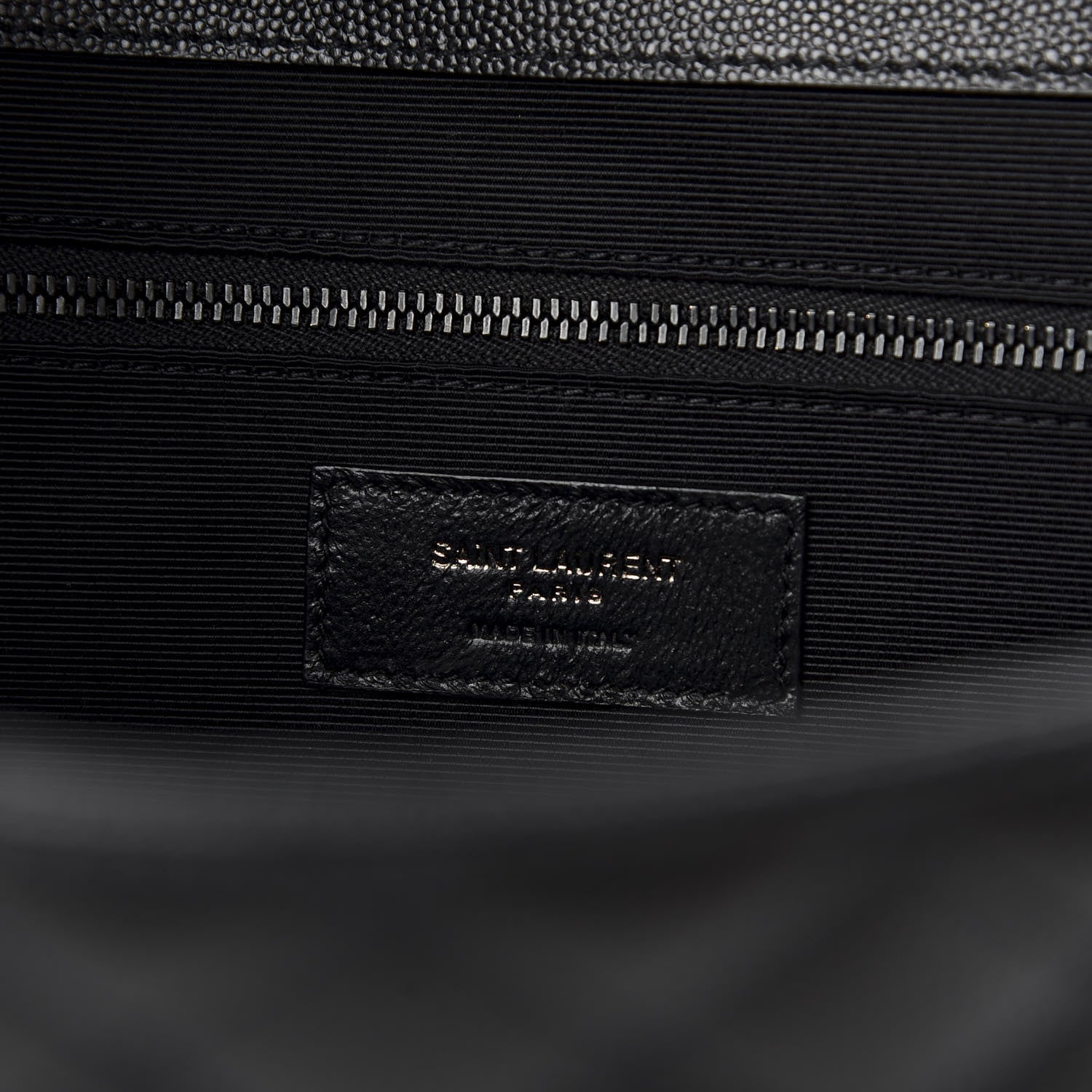 Saint Laurent Grain De Poudre Textured Mixed Matelasse Large Triquilt Monogram Monochrome Satchel Black 9 of 10