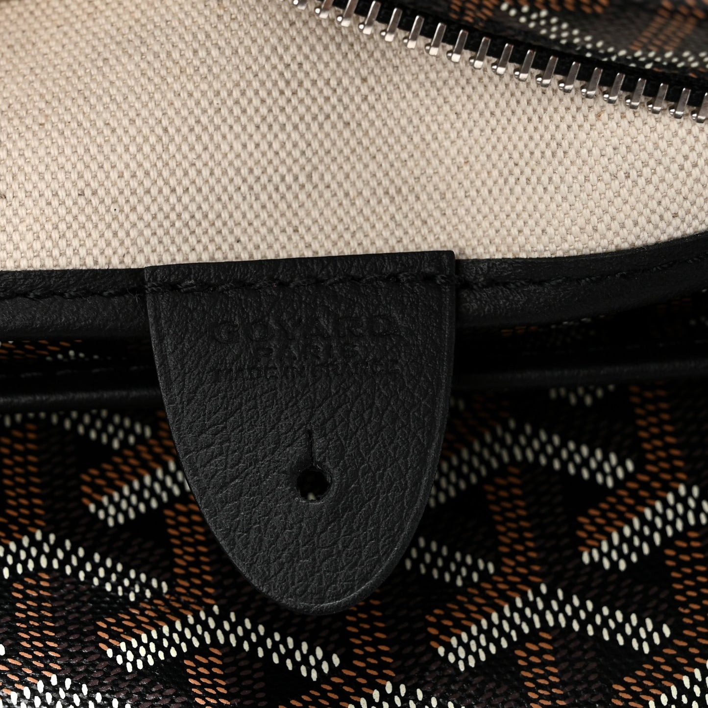 Goyardine Artois MM Black