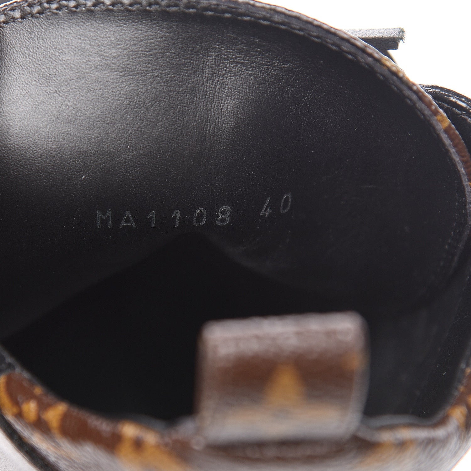 Louis Vuitton Suede Calfskin Monogram Laureate Platform Desert Boots 40 Black 8 of 9
