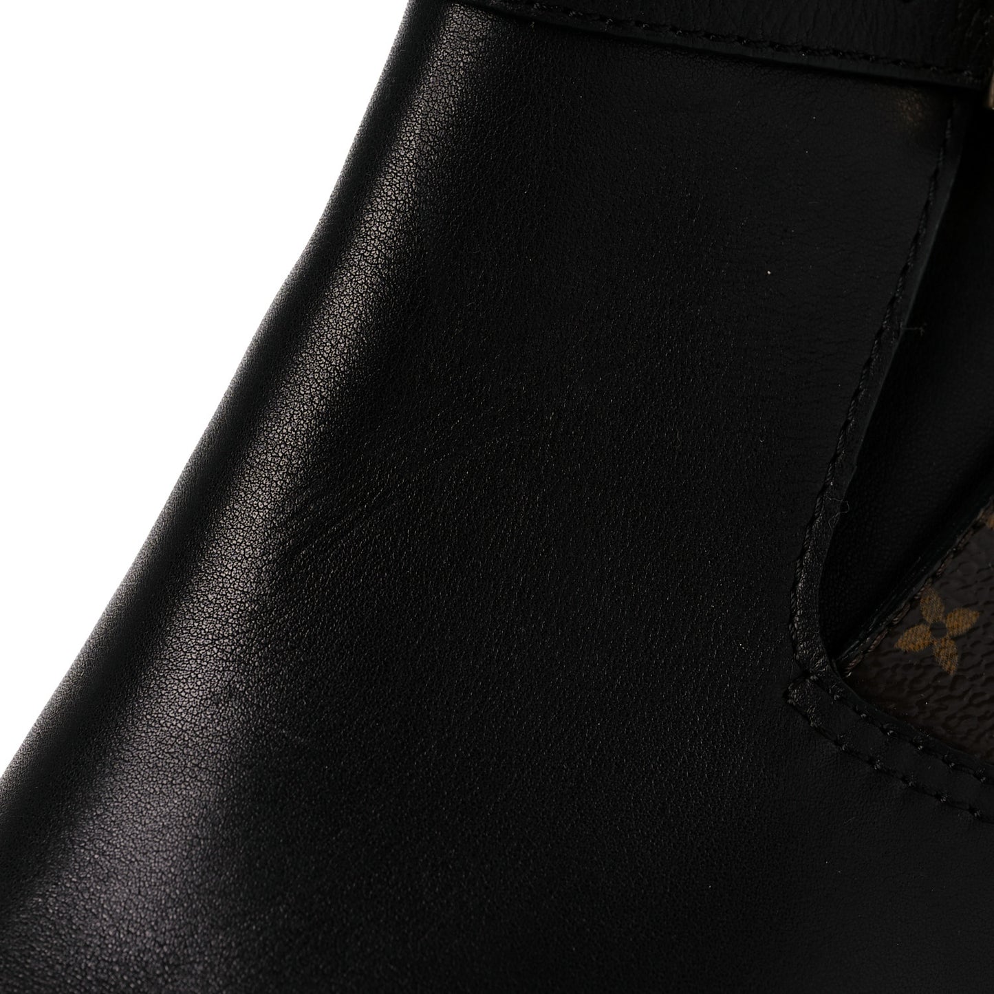 Calfskin Monogram Discovery Flat Ankle Boots 40 Black