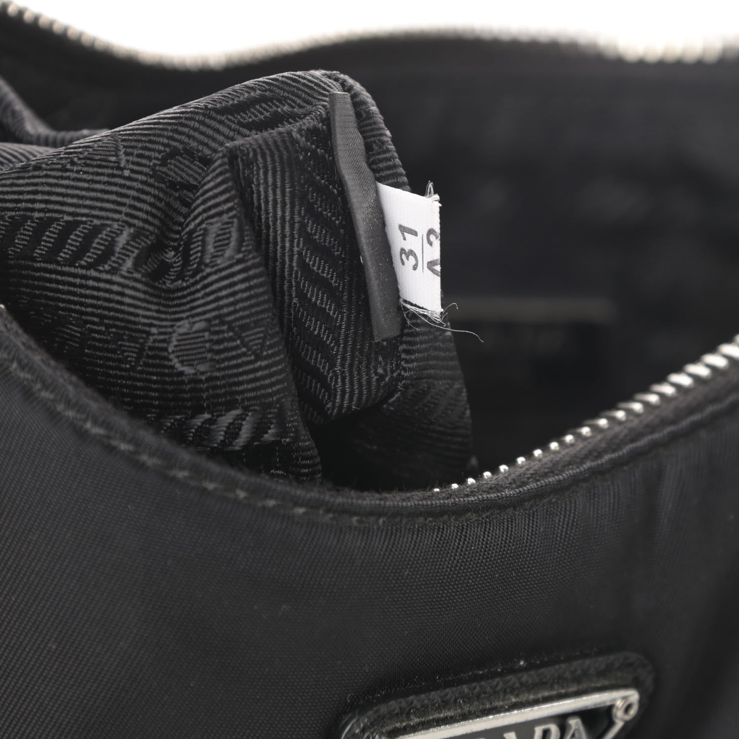 Prada Nylon Re-Edition 2005 Shoulder Bag Black 9 of 14