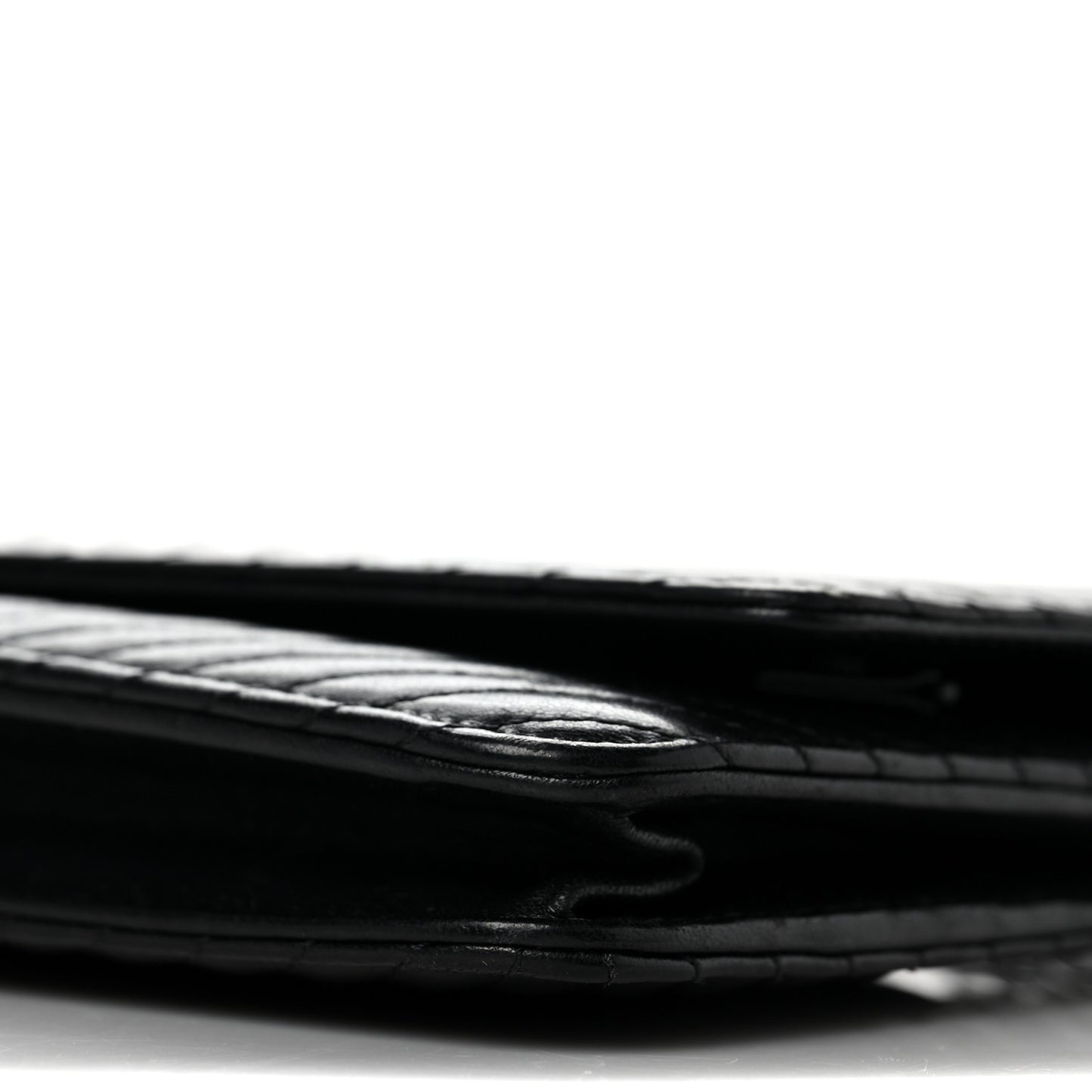 Calfskin Chevron Wallet On Chain WOC So Black