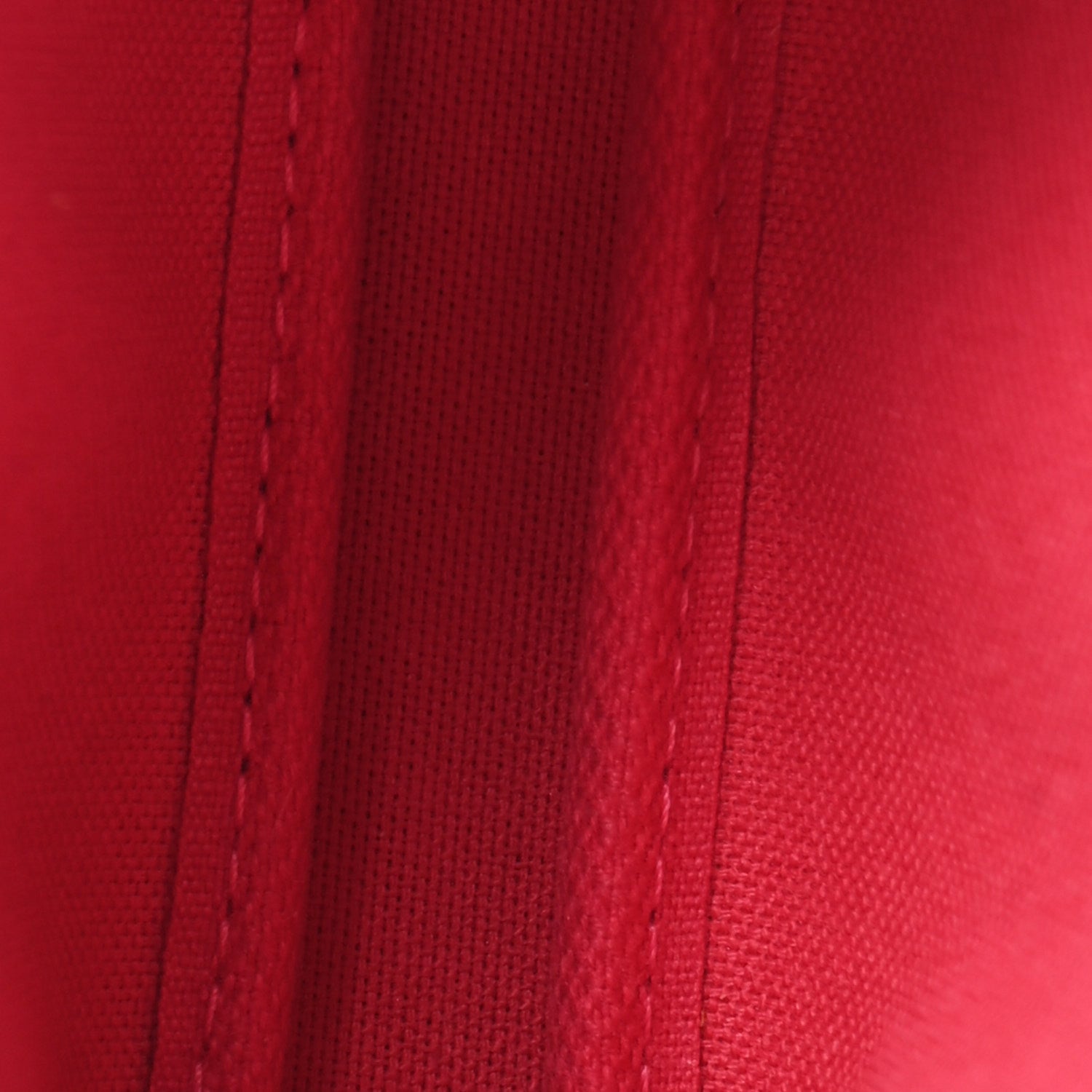 Louis Vuitton Monogram 2019 Christmas Animation Mini Courchevel Pochette Accessories Fuchsia 5 of 9