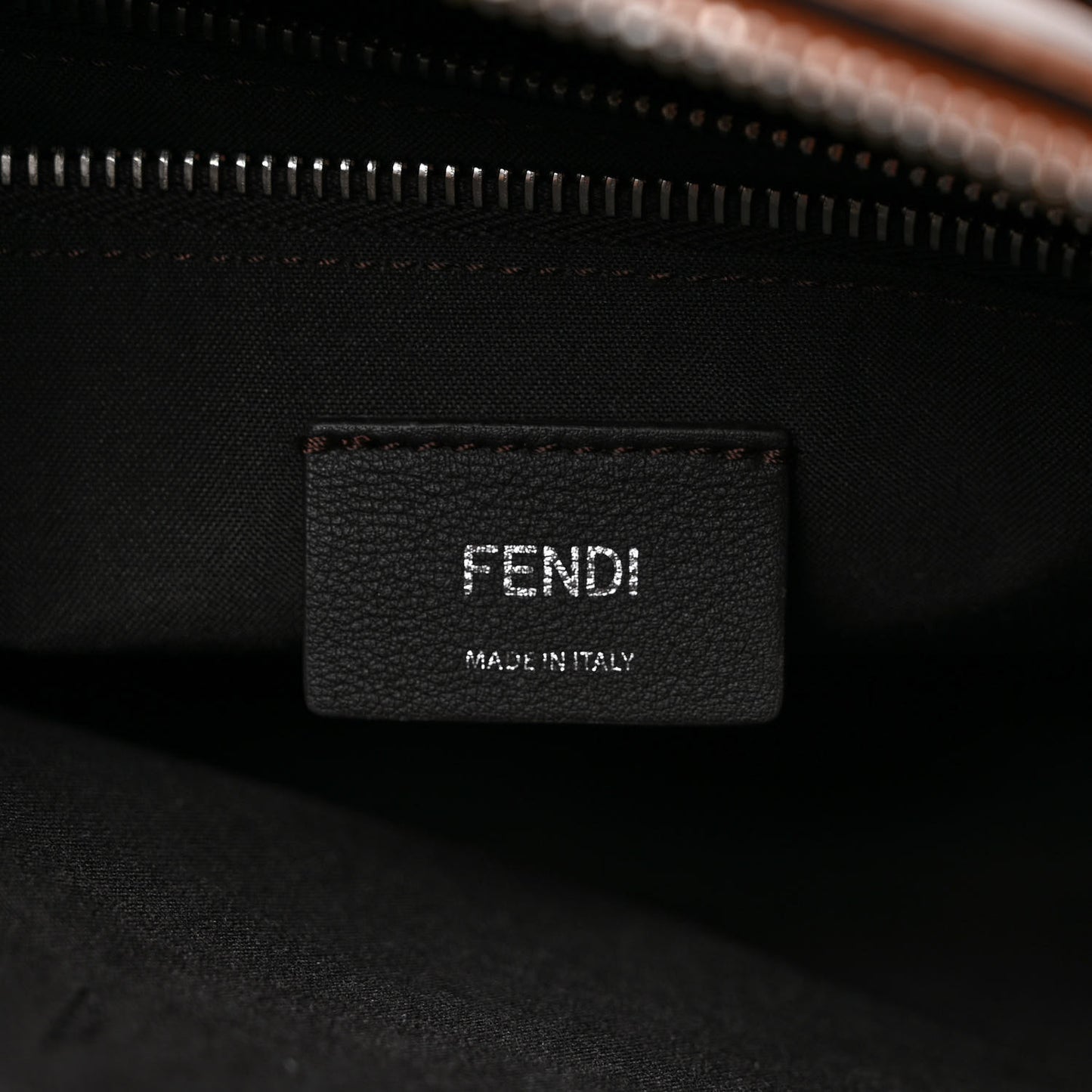 Vitello King Logo Embossed Medium By The Way Boston Bag Cuoio