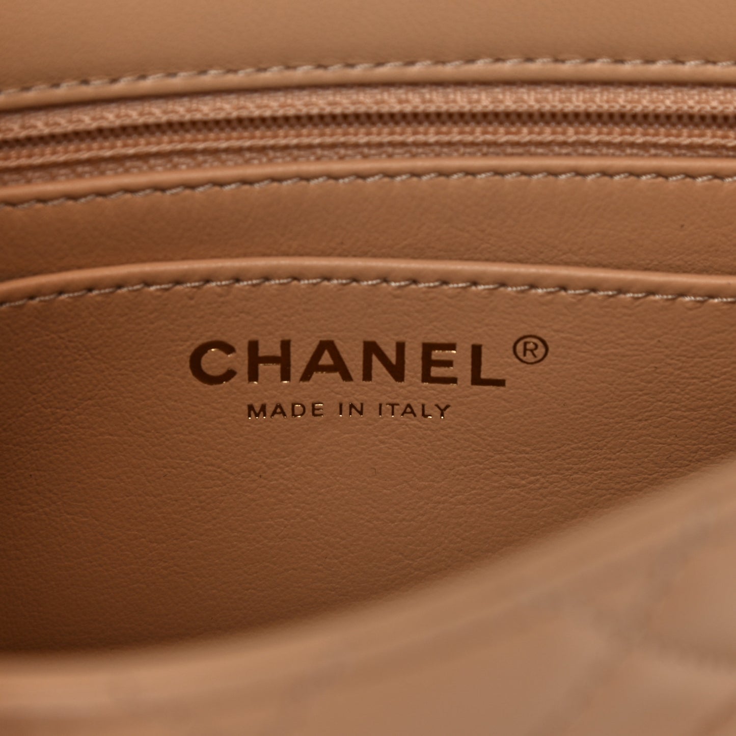 Lambskin Quilted Mini Pearl Crush Flap Beige