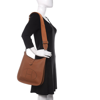 Hermes Taurillon Clemence Evelyne III PM Gold 2 of 11