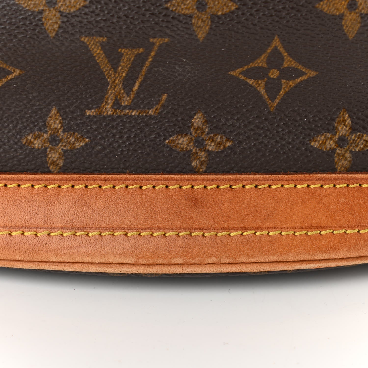 Louis Vuitton Monogram Petit Bucket 23 17 of 18