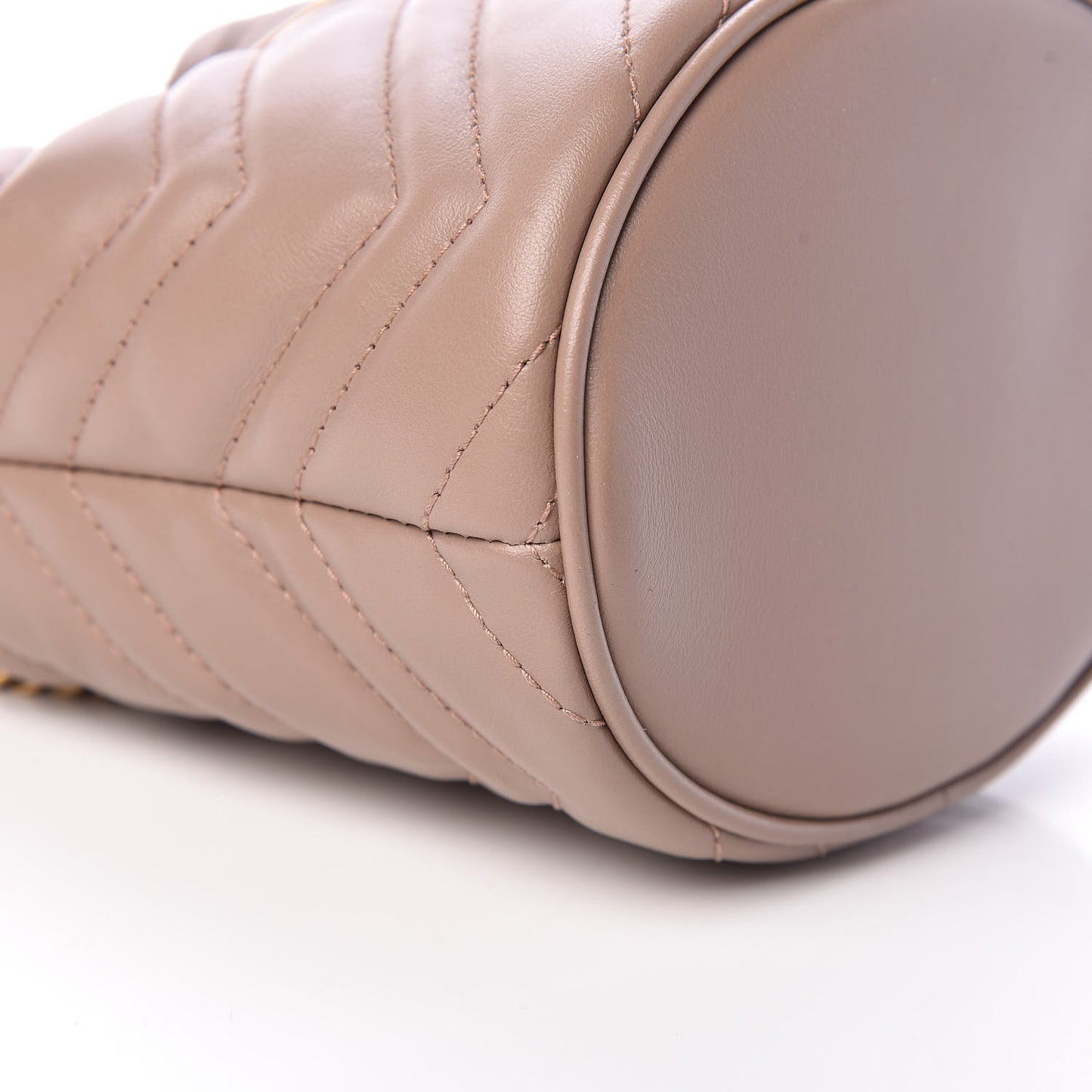 Calfskin Matelasse Mini GG Marmont 2.0 Bucket Bag Porcelain Rose