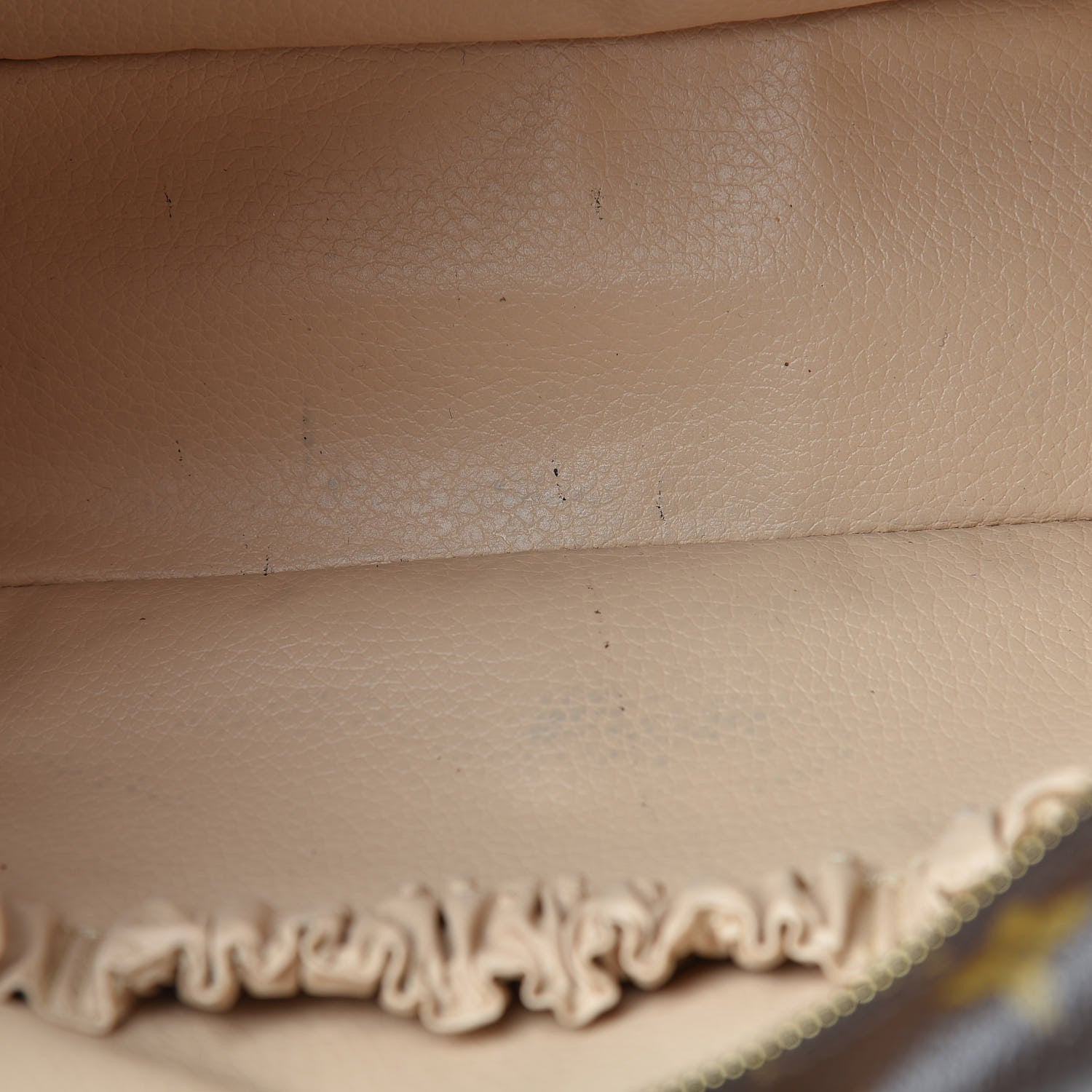 Louis Vuitton Monogram Trousse Toilette 28 8 of 9