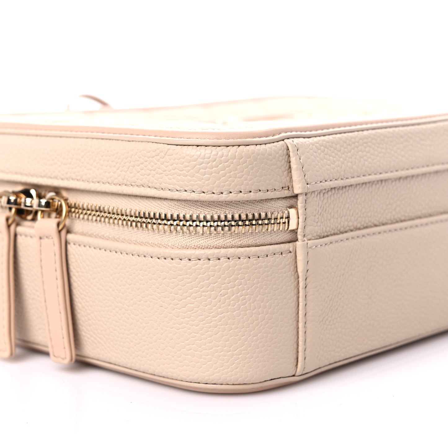 Caviar Quilted Medium CC Filigree Vanity Case Beige