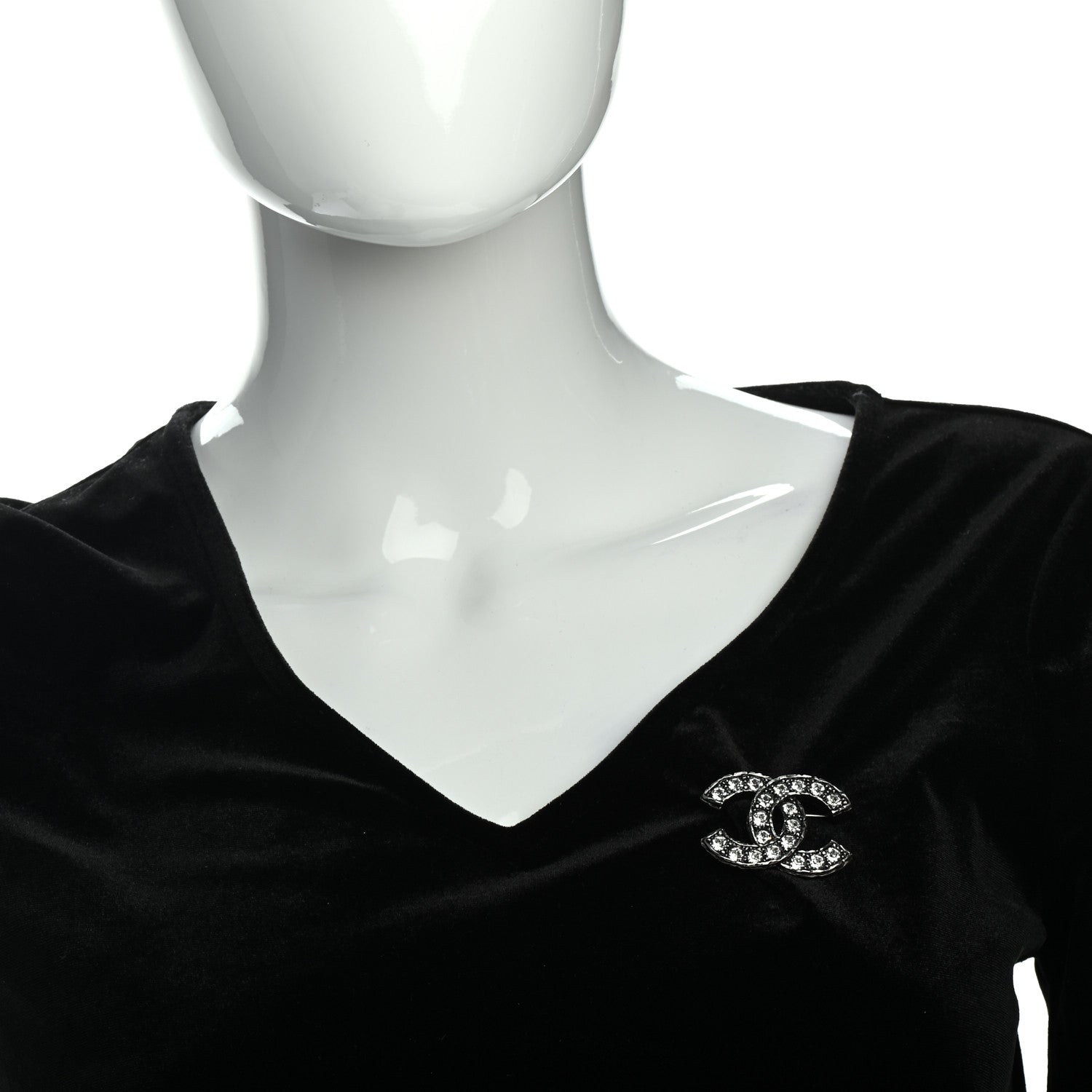 Chanel Ruthenium Crystal CC Brooch 2 of 4