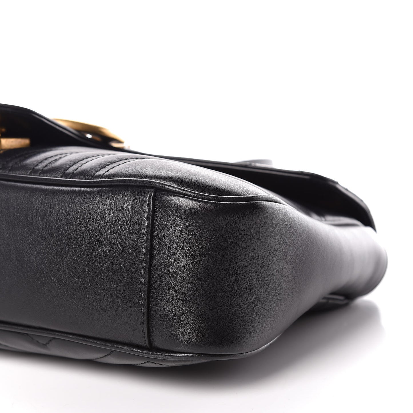 Calfskin Matelasse Medium GG Marmont Shoulder Bag Black