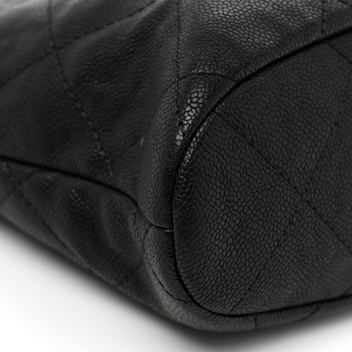 Caviar Quilted Large CC Tote Black