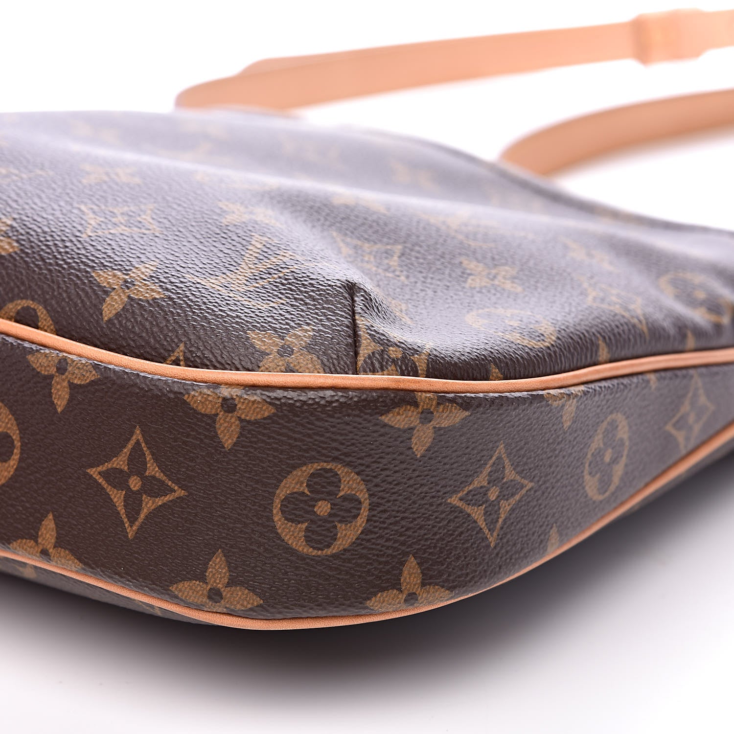 Louis Vuitton Monogram Odeon PM 8 of 10