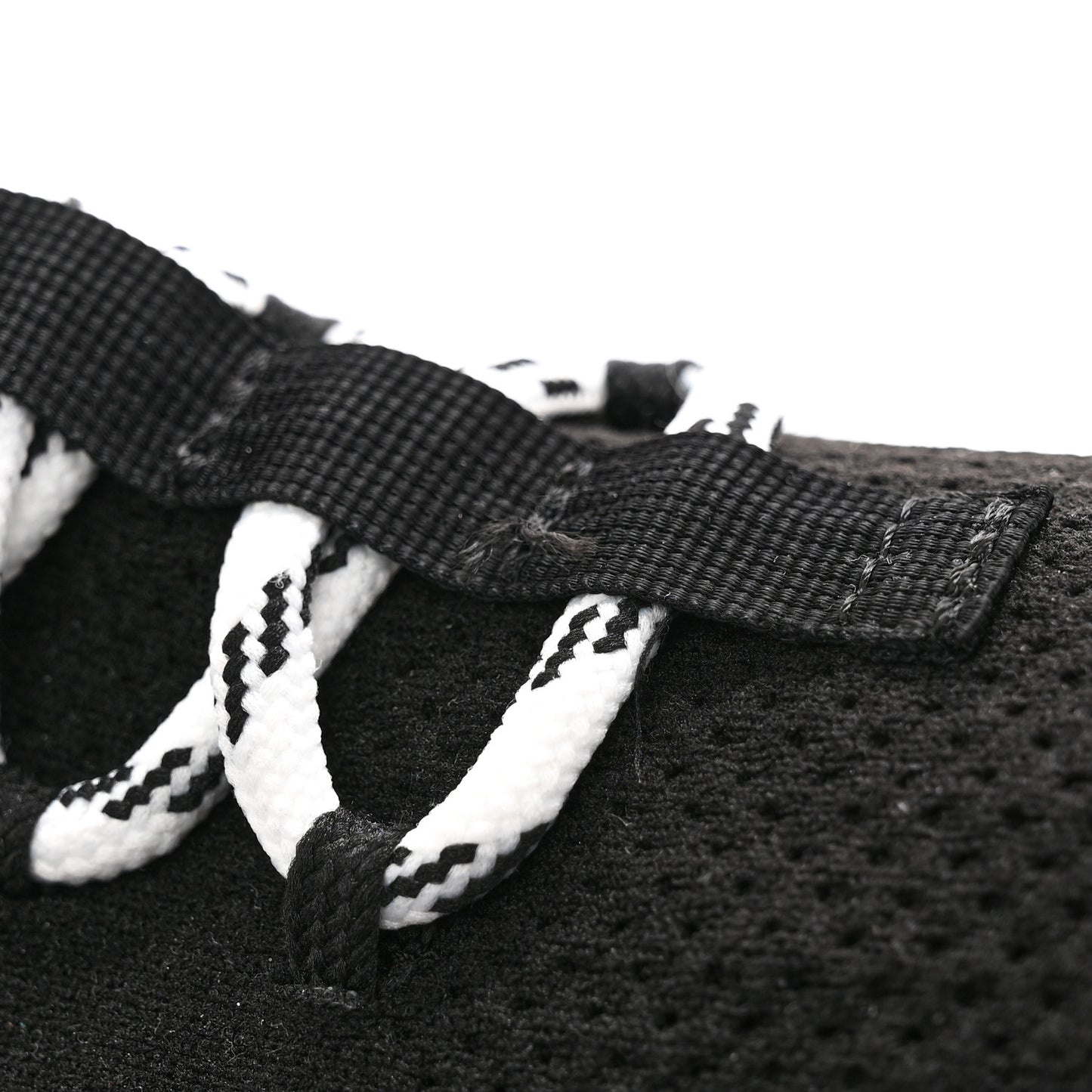 Recycled Knit Bi-Color Sole Womens Speed Lace Up Sneakers 37 Black White