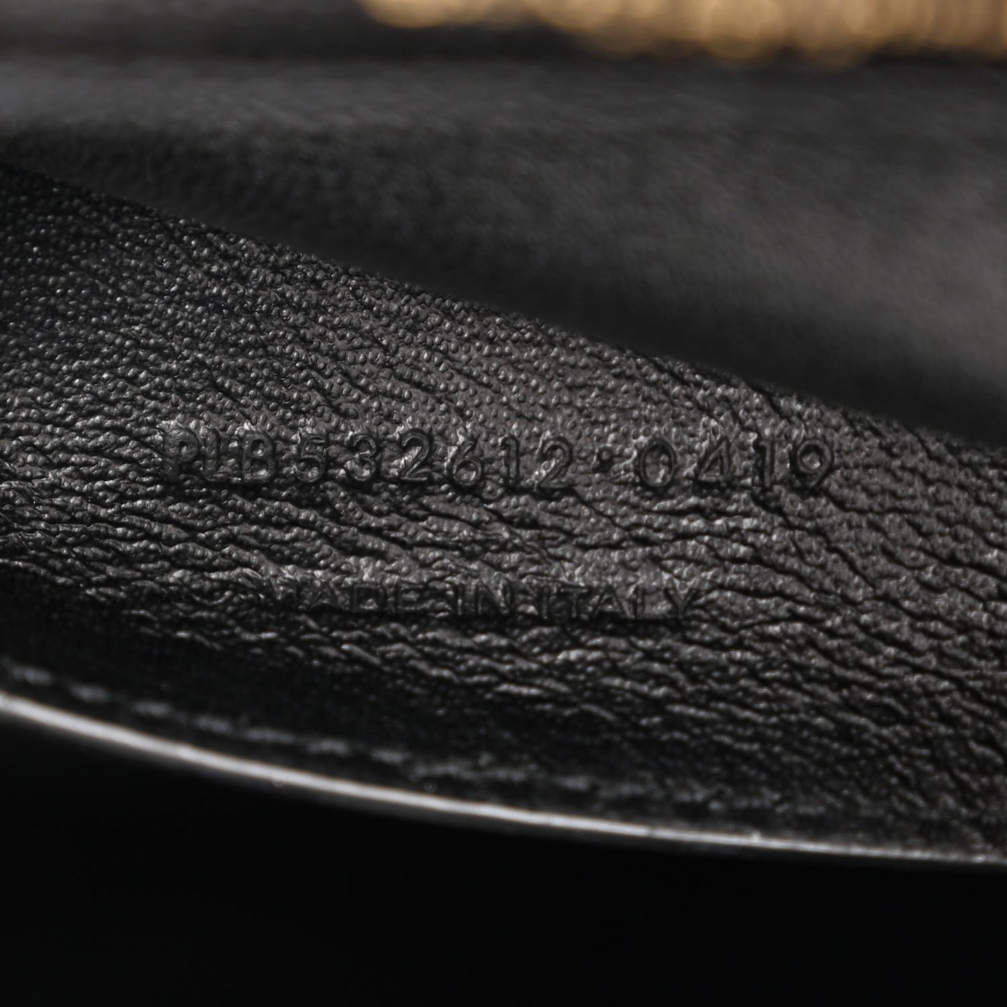 Grain De Poudre Matelasse Monogram Medium Vicky Chain Bag Black