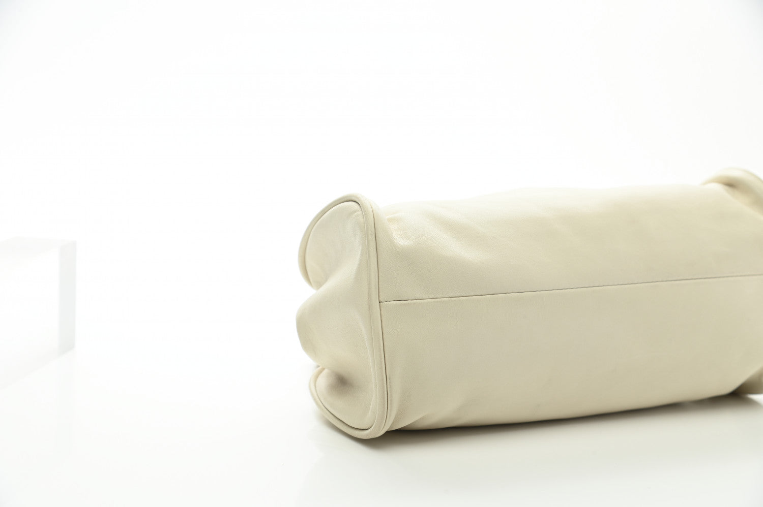 Chanel Lambskin Camellia Handbag White 9 of 11