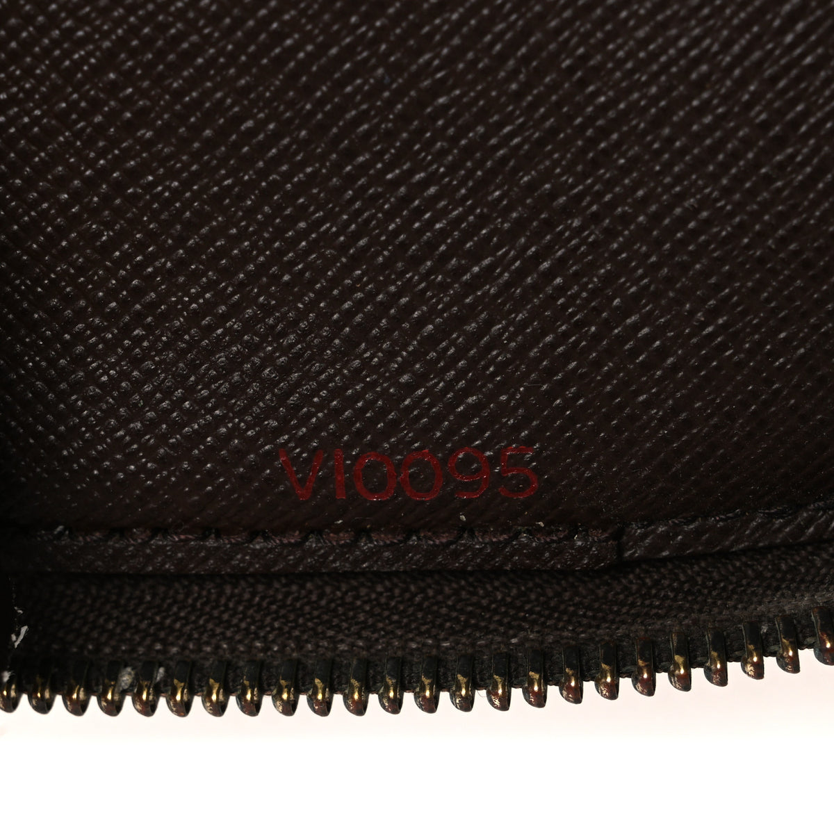 Damier Ebene Zippy Organizer Wallet
