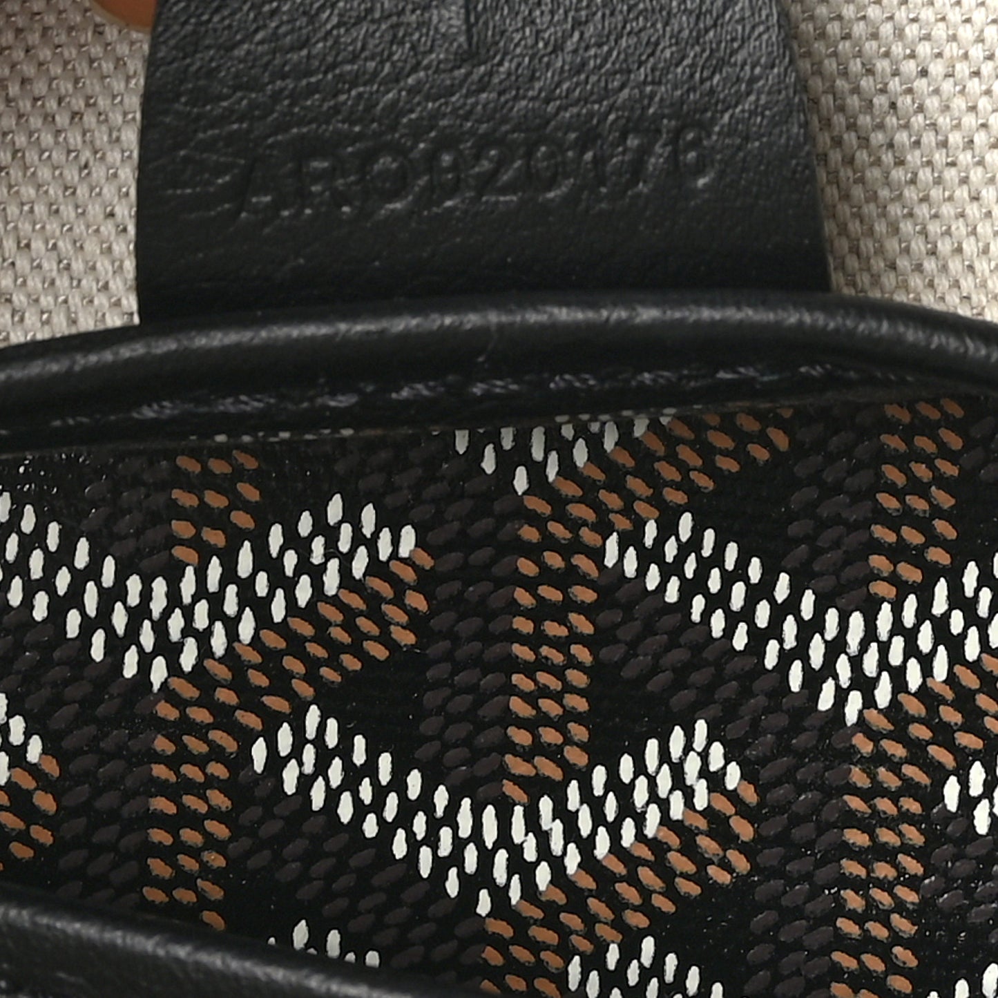 Goyardine Artois MM Black