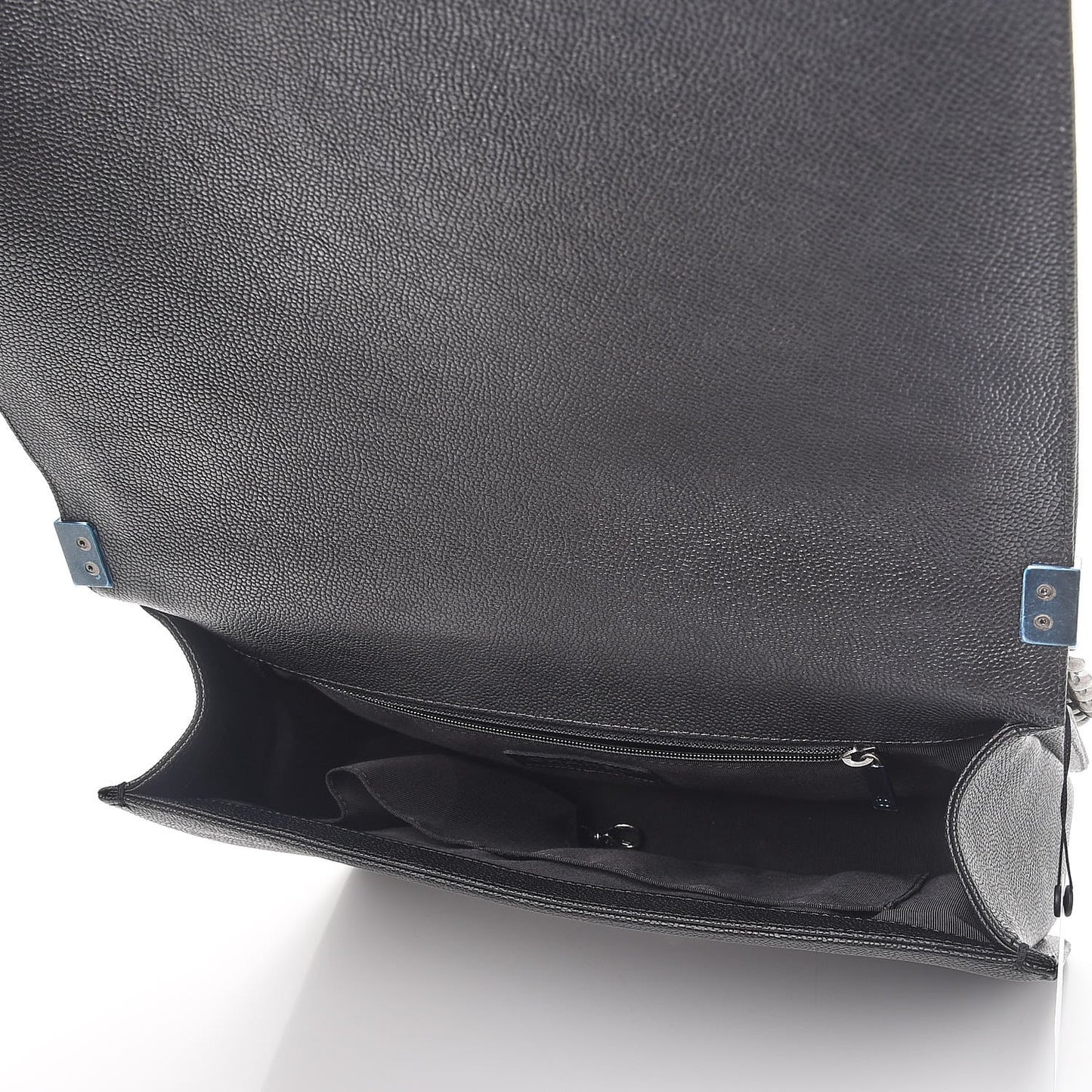 Caviar Quilted Large Boy Flap Black
