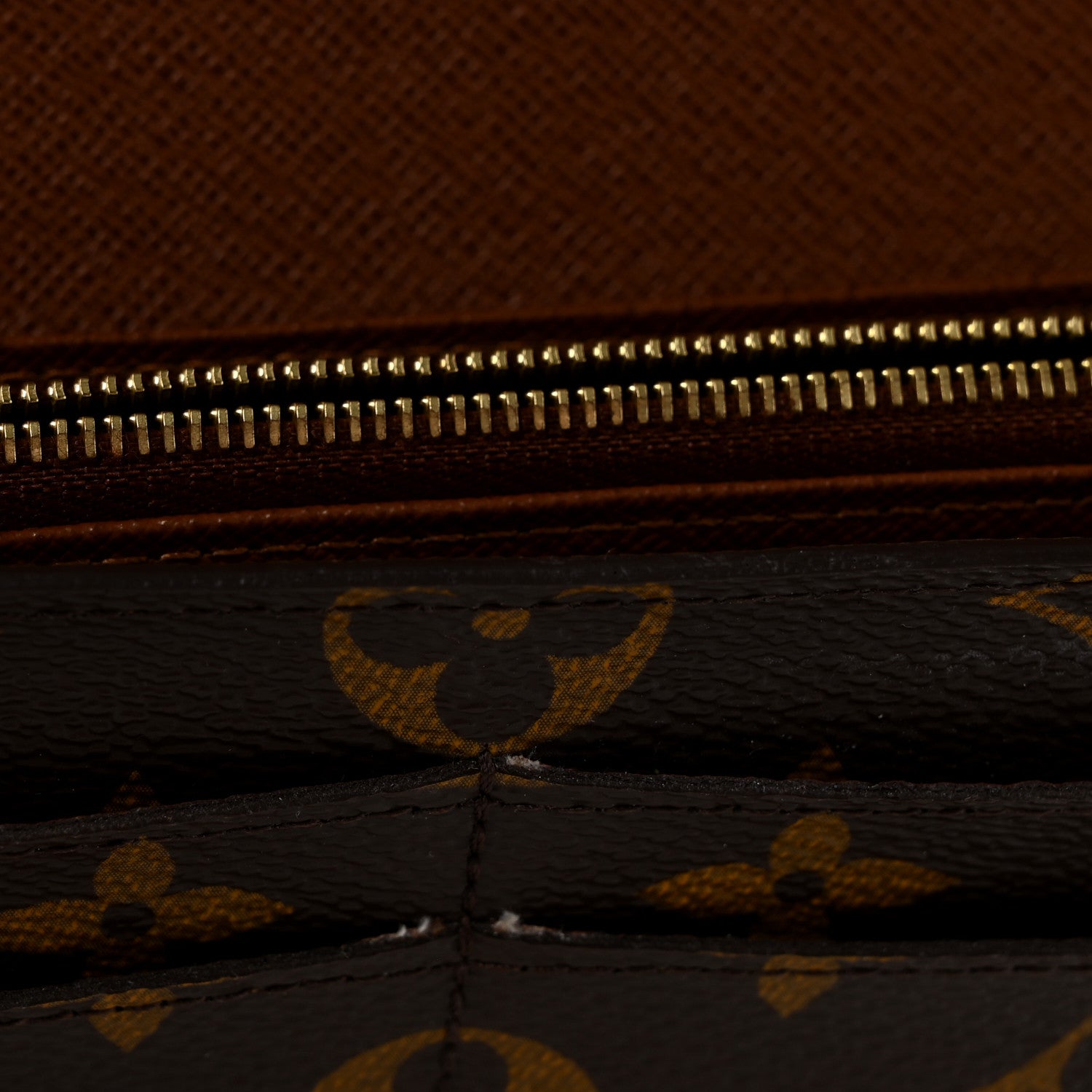 Louis Vuitton Monogram Sarah Wallet NM 9 of 12