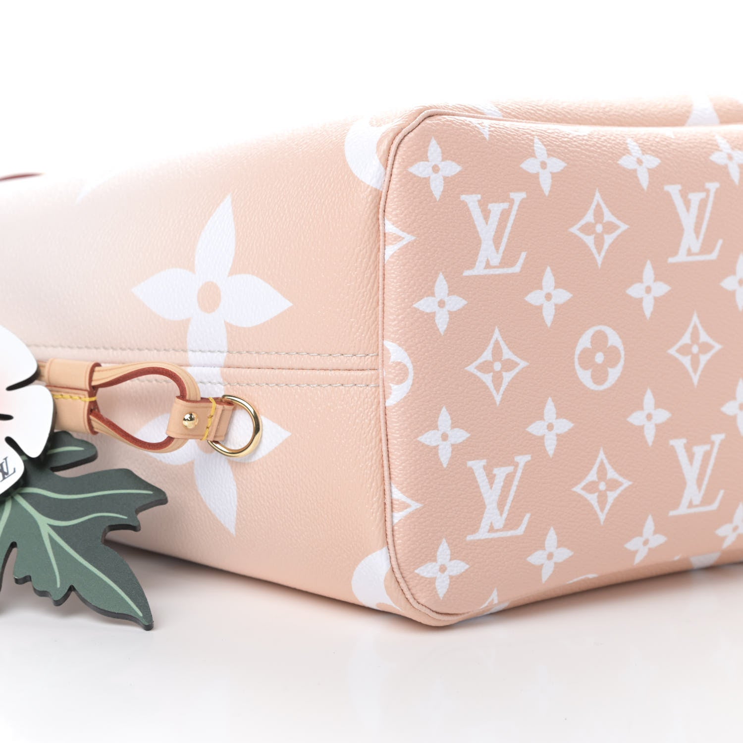 Louis Vuitton Monogram Giant By The Pool Neverfull MM Brume 9 of 12