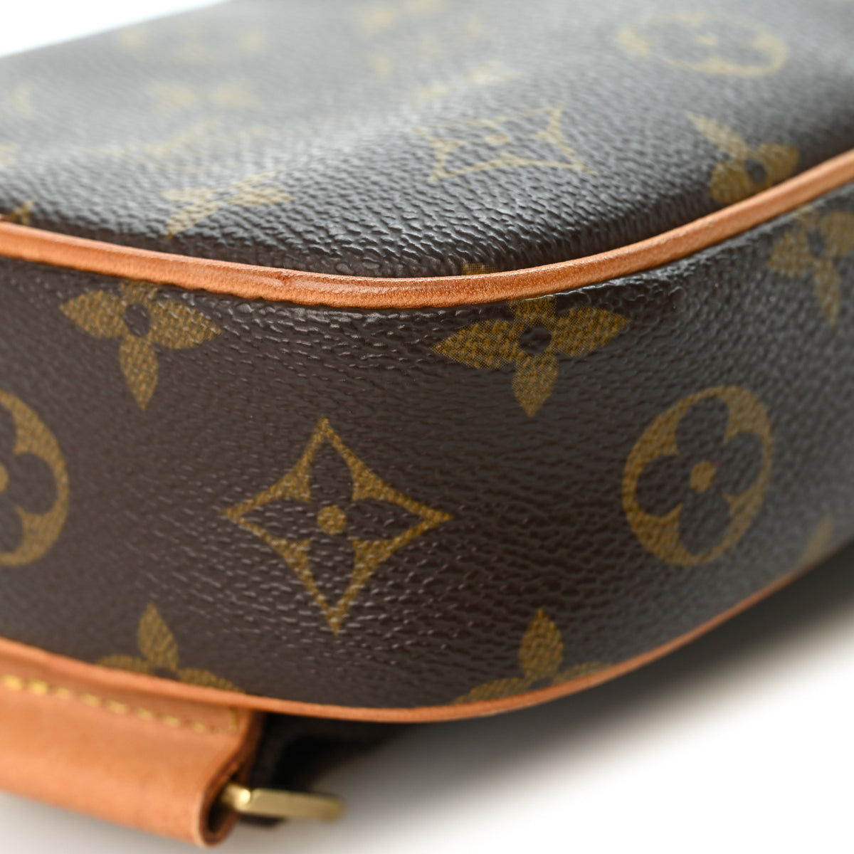Louis Vuitton Monogram Pochette Gange 9 of 9